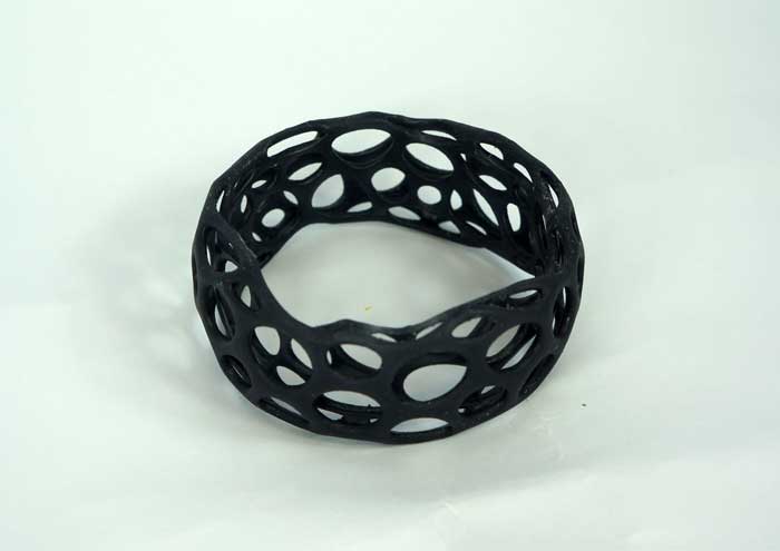 Kudo3D Titan 1 printed Vononoi Bracelet